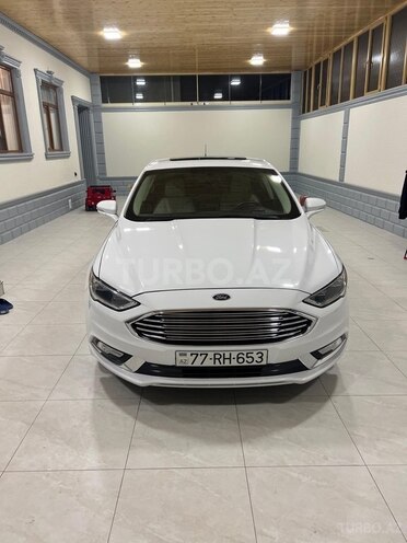 Ford Fusion (North America) 2018, 254,000 km - 2.0 л - Bakı
