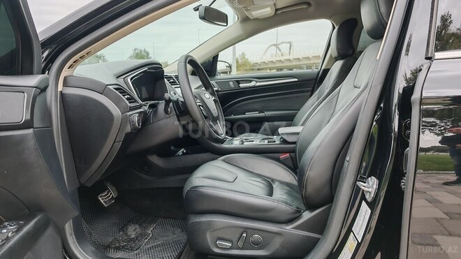 Ford Fusion (North America) 2018, 140,000 km - 2.0 l - Bakı