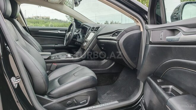 Ford Fusion (North America) 2018, 140,000 km - 2.0 l - Bakı
