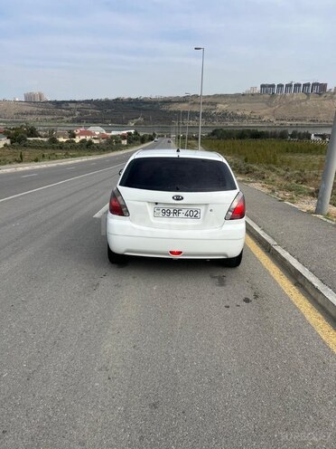 Kia Rio 2008, 380,000 km - 1.5 l - Bakı