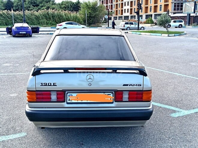 Mercedes 190 1991, 253,652 km - 2.0 l - Sumqayıt
