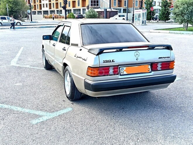 Mercedes 190 1991, 253,652 km - 2.0 l - Sumqayıt