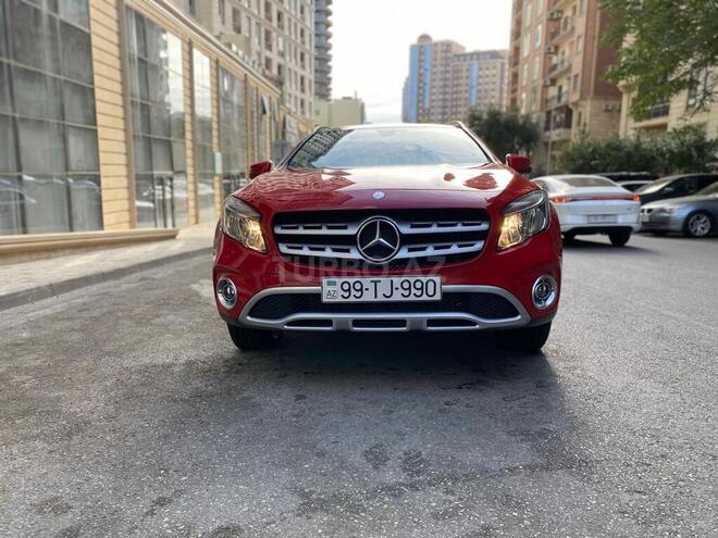 Mercedes GLA 250 4MATIC 2017, 59,400 km - 2.0 l - Bakı