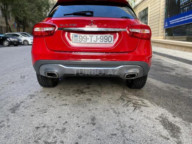 Mercedes GLA 250 4MATIC 2017, 59,400 km - 2.0 l - Bakı