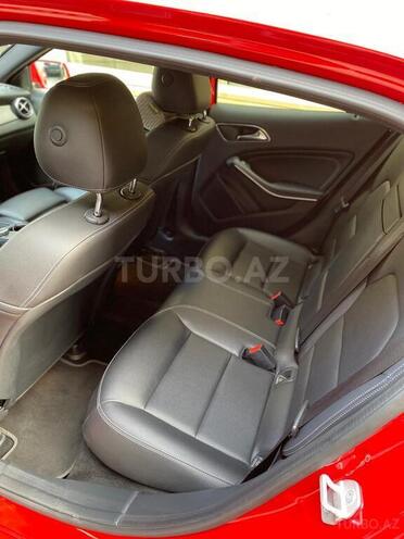 Mercedes GLA 250 4MATIC 2017, 59,400 km - 2.0 l - Bakı