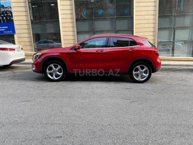 Mercedes GLA 250 4MATIC 2017, 59,400 km - 2.0 l - Bakı