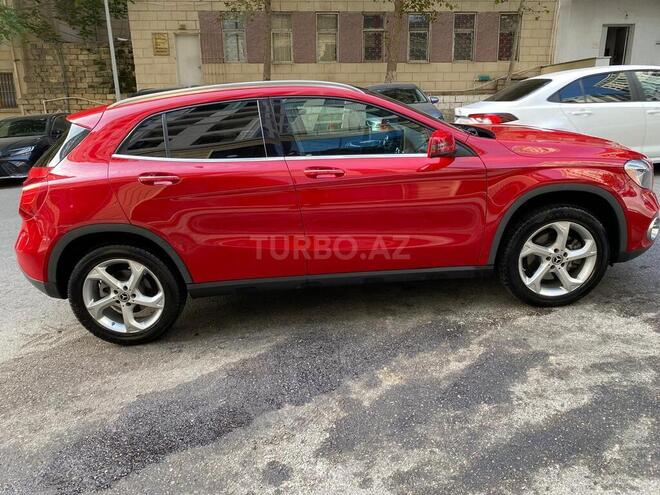 Mercedes GLA 250 4MATIC 2017, 59,400 km - 2.0 l - Bakı