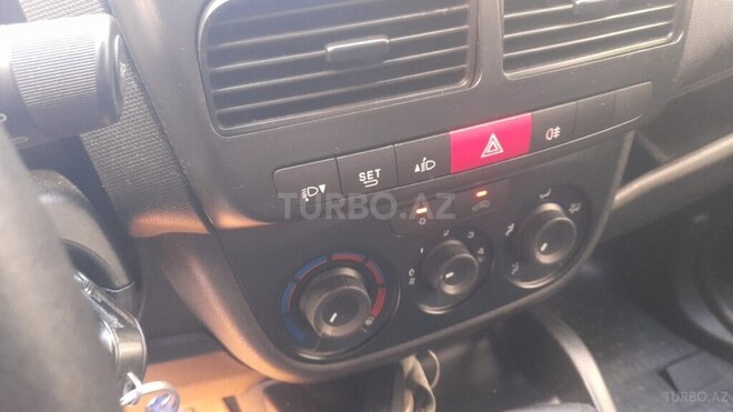 Fiat Doblo 2015, 176,000 km - 1.3 l - Bakı