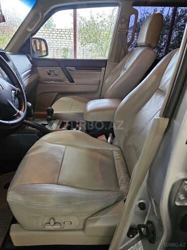 Mitsubishi Pajero 2007, 292,000 km - 3.0 l - Zərdab
