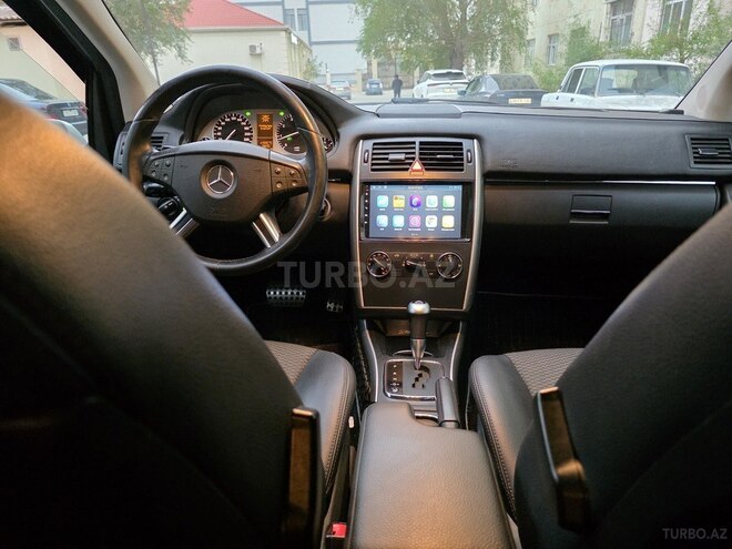 Mercedes B 180 2011, 160,000 km - 1.7 l - Sumqayıt