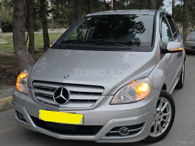 Mercedes B 180 2011, 160,000 km - 1.7 l - Sumqayıt