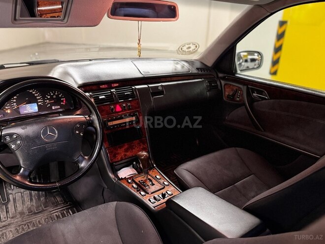 Mercedes E 280 1999, 370,000 km - 2.8 l - Gəncə