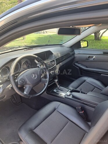 Mercedes E 250 2010, 191,000 km - 1.8 l - Bakı