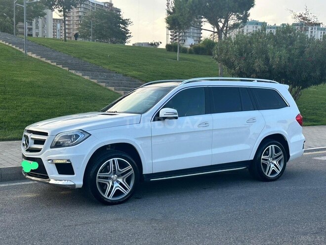 Mercedes GL 500 4MATIC 2015, 87,500 km - 4.7 l - Bakı