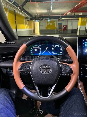 Toyota Avalon-13