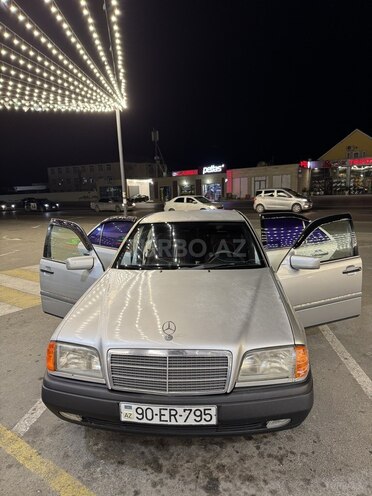 Mercedes C 220 1994, 500,000 km - 2.2 л - Bakı