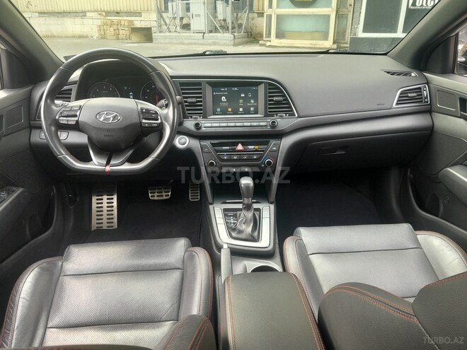 Hyundai Elantra 2017, 93,000 km - 1.6 л - Bakı