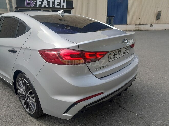 Hyundai Elantra 2017, 93,000 km - 1.6 л - Bakı