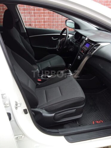 Hyundai i30 2013, 203,802 km - 1.6 l - Bakı