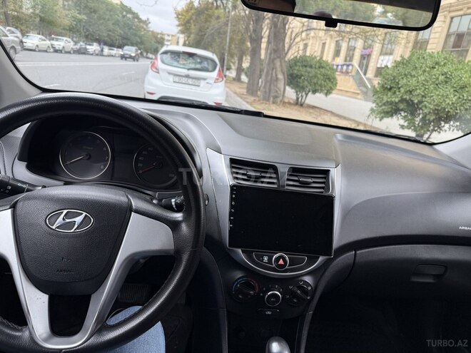 Hyundai Accent 2013, 202,000 km - 1.4 l - Bakı