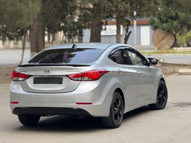 Hyundai Avante 2014, 223,000 km - 1.6 l - Bakı