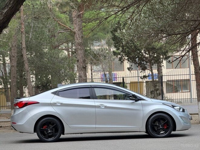 Hyundai Avante 2014, 223,000 km - 1.6 l - Bakı