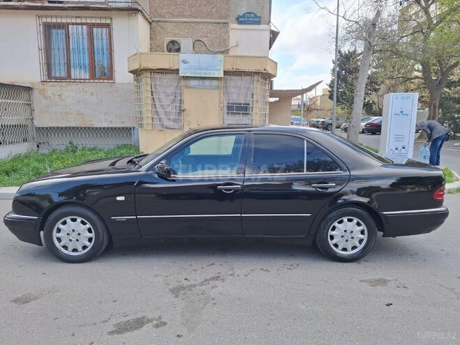 Mercedes E 230 1996, 430,000 km - 2.3 л - Bakı