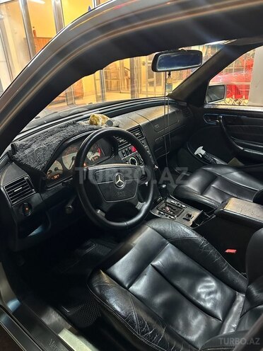 Mercedes C 230 2000, 257,000 km - 2.3 l - Bakı