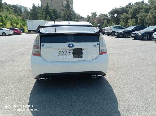 Toyota Prius 2011, 220,000 km - 1.8 l - Bakı