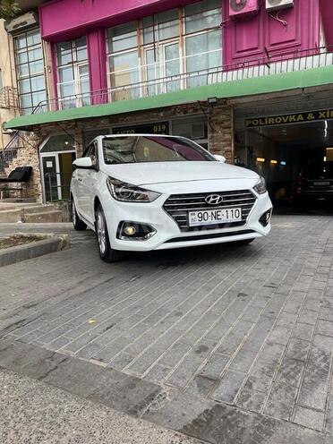 Hyundai Accent 2018, 100,800 km - 1.6 л - Bakı