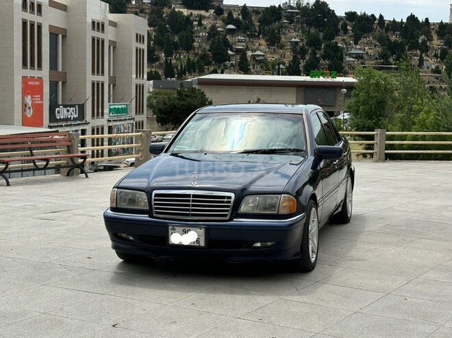 Mercedes C 230 1999, 235,000 km - 2.3 l - Bakı