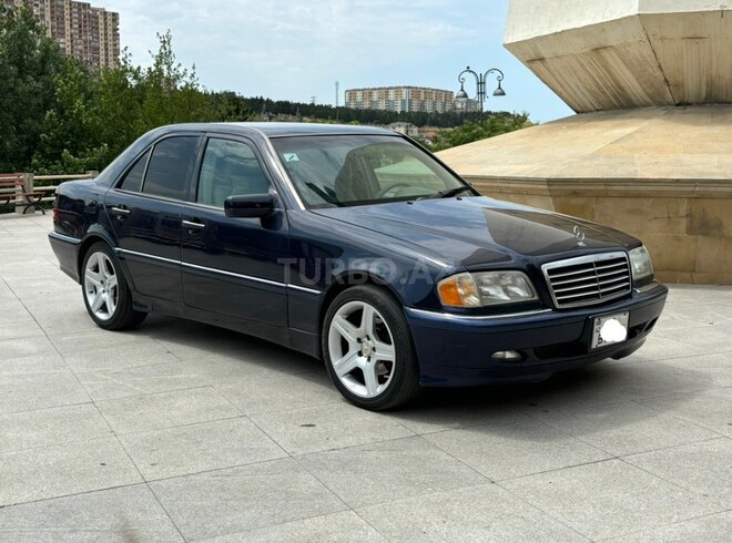 Mercedes C 230 1999, 235,000 km - 2.3 l - Bakı