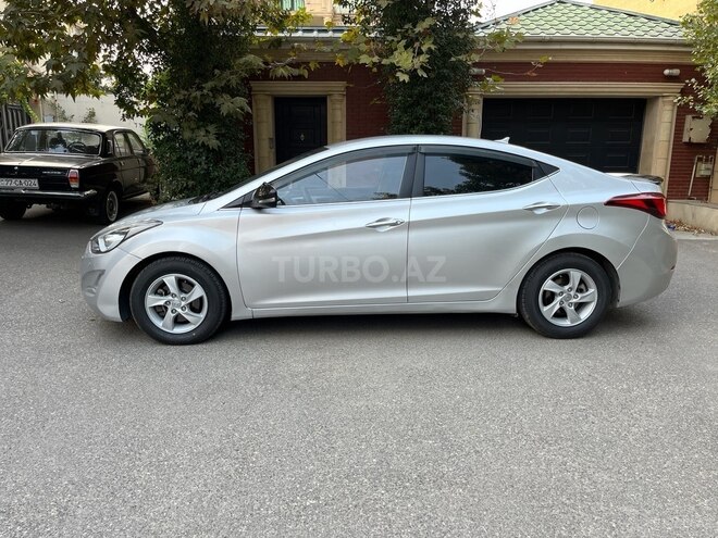Hyundai Avante 2014, 253,000 km - 1.6 l - Bakı