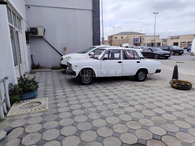 LADA (VAZ) 2107 2010, 205,000 km - 1.7 l - Bakı