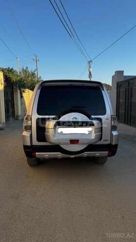 Mitsubishi Pajero 2007, 438,796 km - 3.0 l - Bakı