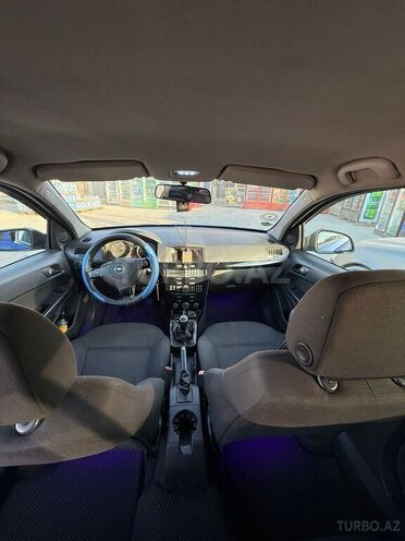 Opel Astra 2009, 284,000 km - 1.3 l - Bakı