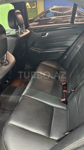 Mercedes E 220 2013, 270,000 km - 2.1 l - Bakı