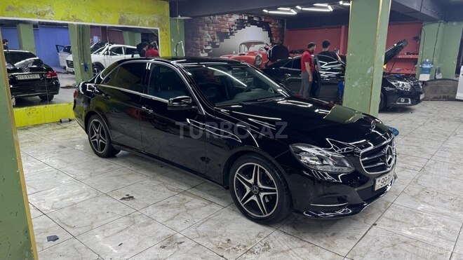 Mercedes E 220 2013, 270,000 km - 2.1 l - Bakı