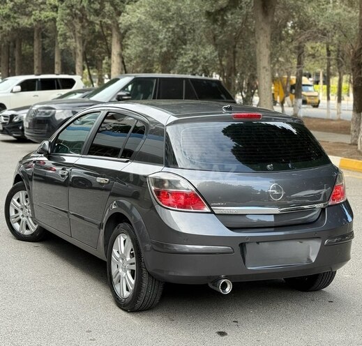 Opel Astra 2009, 247,000 km - 1.3 l - Bakı
