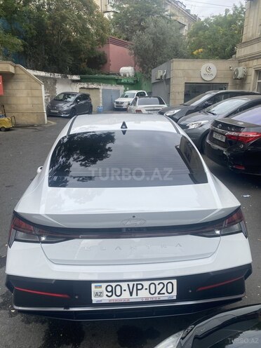 Hyundai Elantra 2024, 18,400 km - 1.5 л - Bakı
