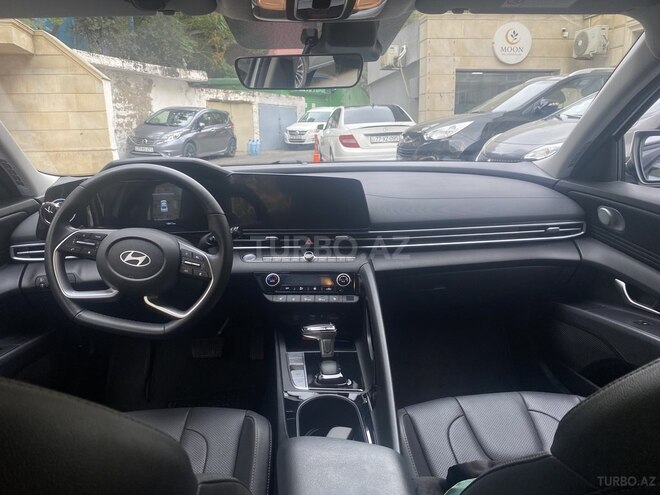 Hyundai Elantra 2024, 18,400 km - 1.5 л - Bakı