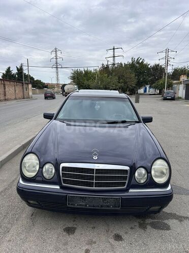 Mercedes E 240 1999, 400,000 km - 2.4 l - Bakı