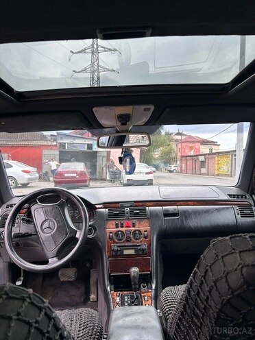 Mercedes E 240 1999, 400,000 km - 2.4 l - Bakı