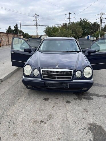 Mercedes E 240 1999, 400,000 km - 2.4 l - Bakı