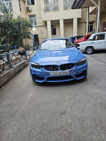BMW M4-1