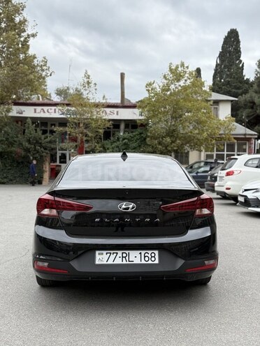 Hyundai Elantra 2018, 93,000 km - 2.0 л - Bakı