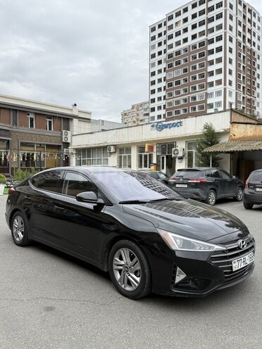 Hyundai Elantra 2018, 93,000 km - 2.0 л - Bakı