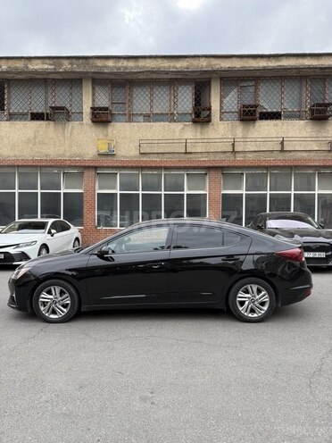 Hyundai Elantra 2018, 93,000 km - 2.0 л - Bakı