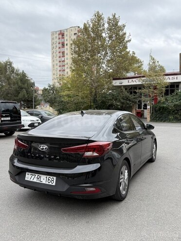 Hyundai Elantra 2018, 93,000 km - 2.0 л - Bakı