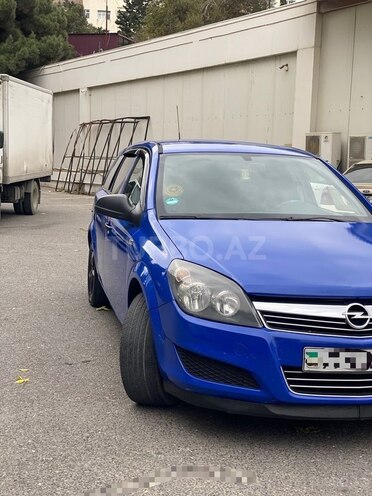 Opel Astra 2009, 230,000 km - 1.3 l - Bakı